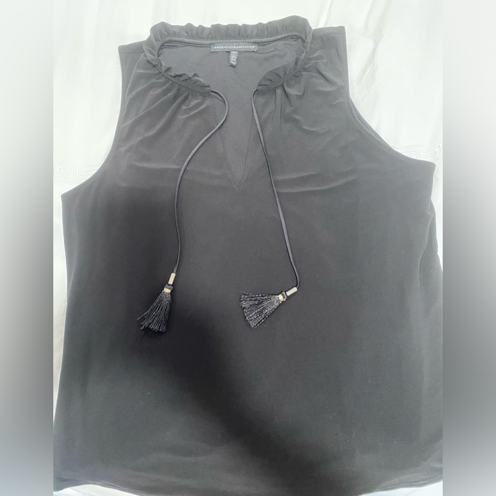 White House Black Market Lined Women’s sleeveless lined blouse.
